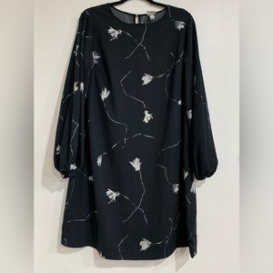 Long Sleeve Floral A-Line Dress Size L Dark Cottagecore